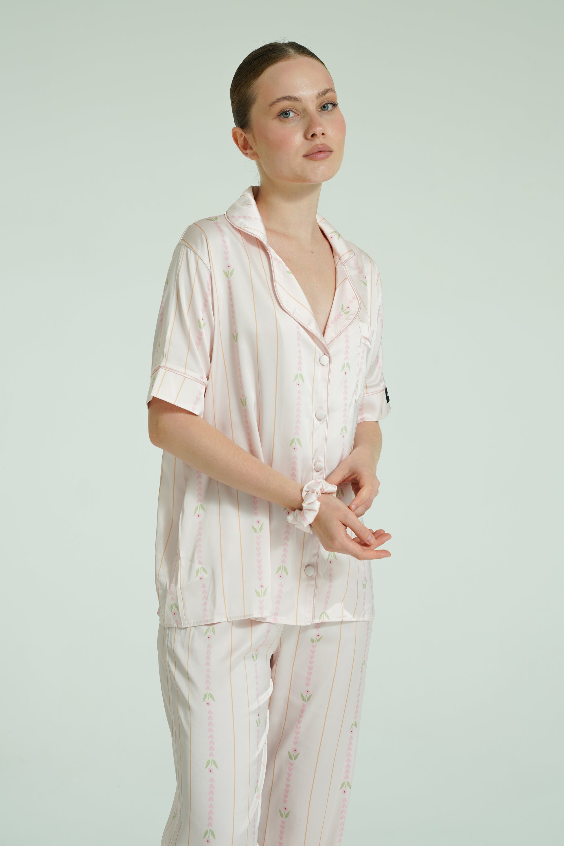 Blush Tulip – 3 Parça Saten Pijama Seti