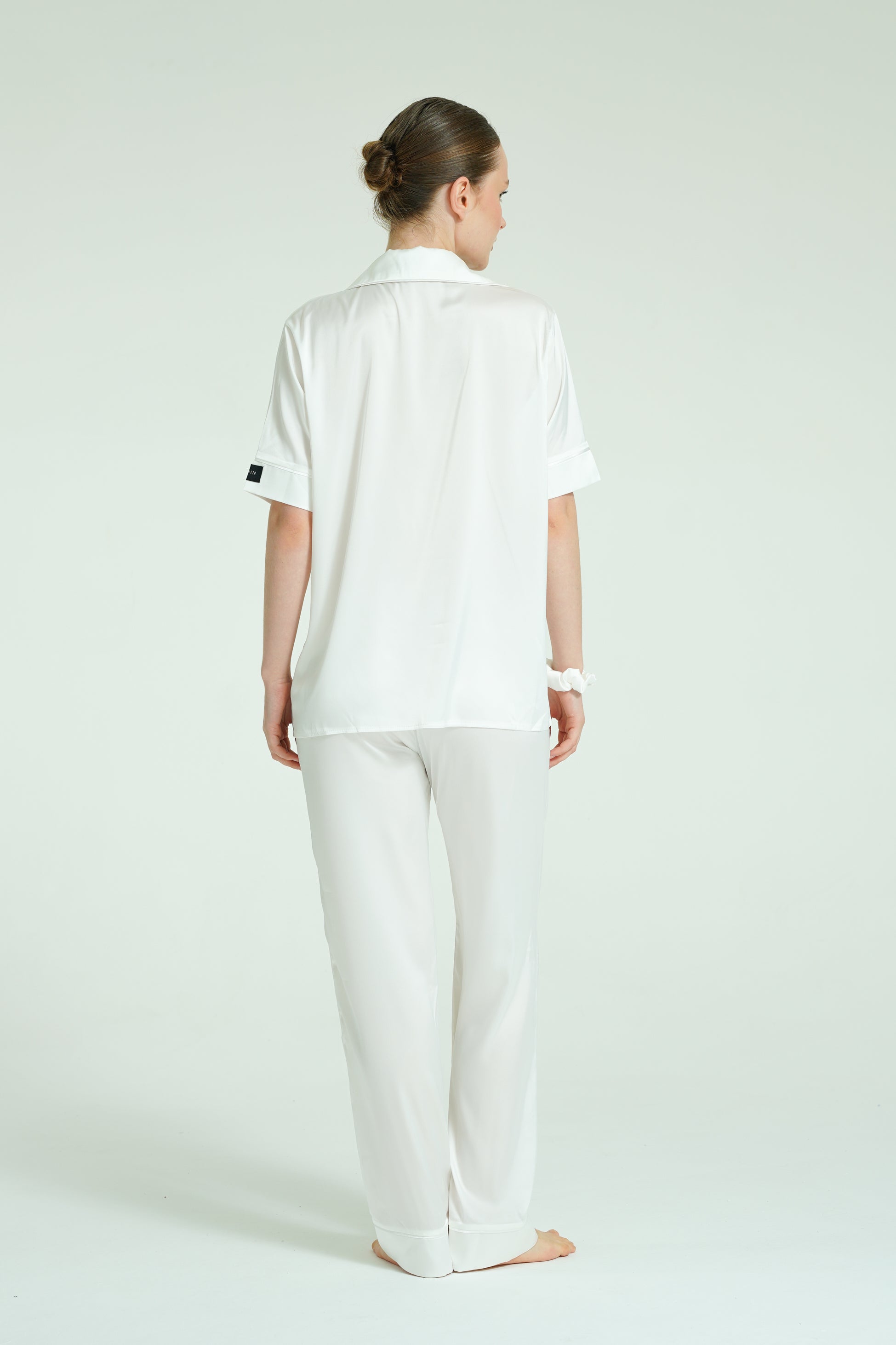 Pure Ivory – 3 Parça Saten Pijama Seti