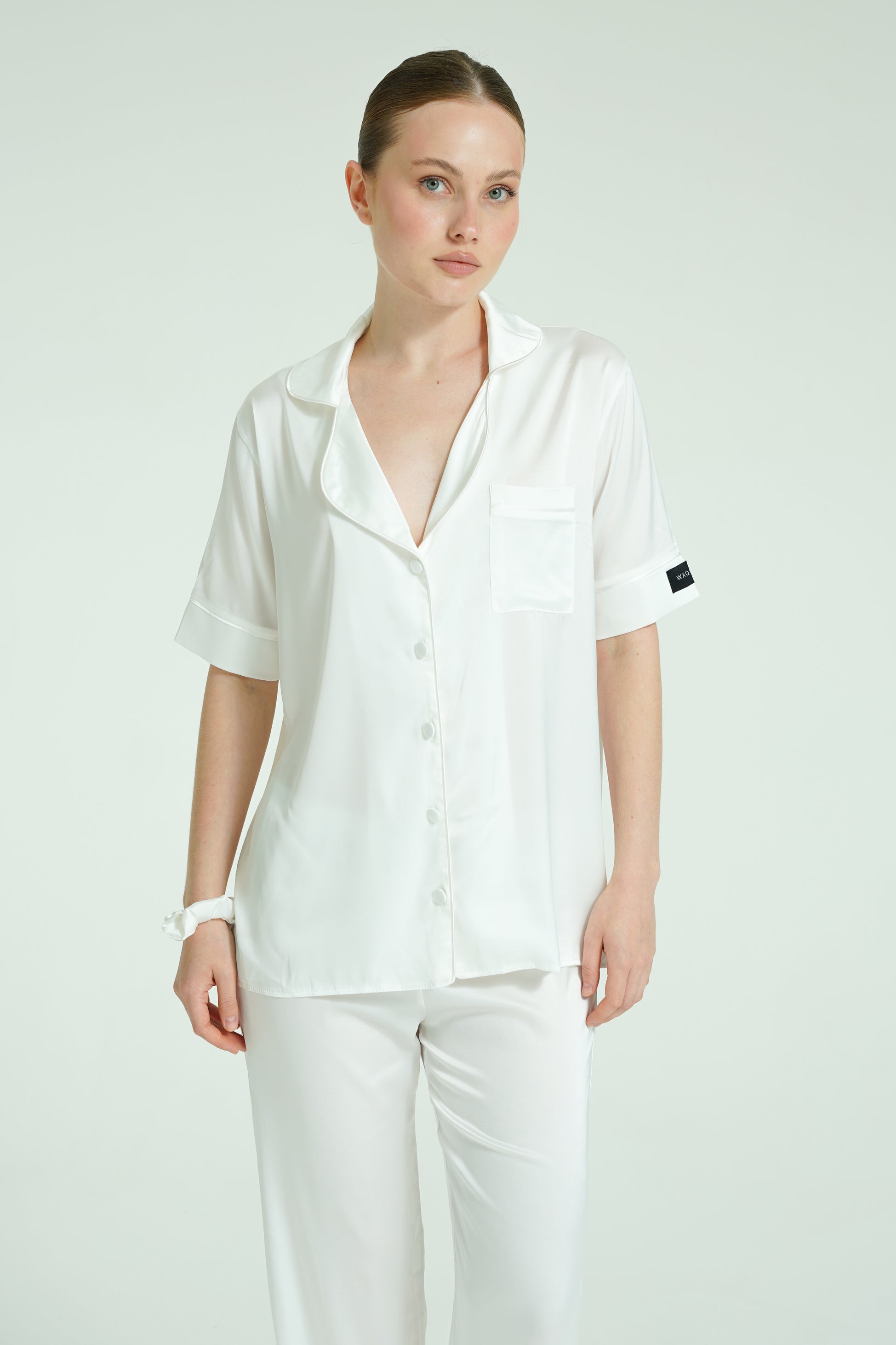 Pure Ivory – 3 Parça Saten Pijama Seti