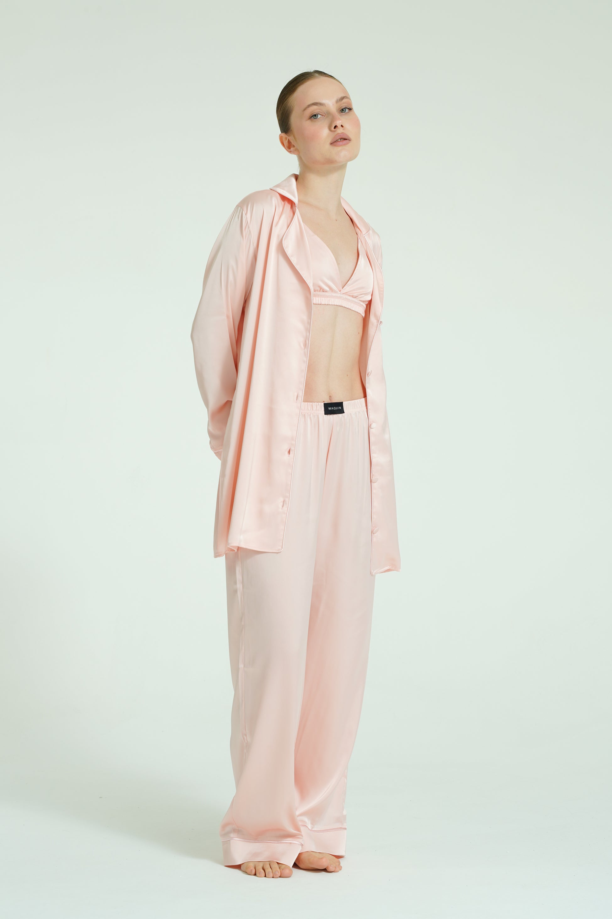 Blush Dream – 4 Parça Saten Pijama Seti