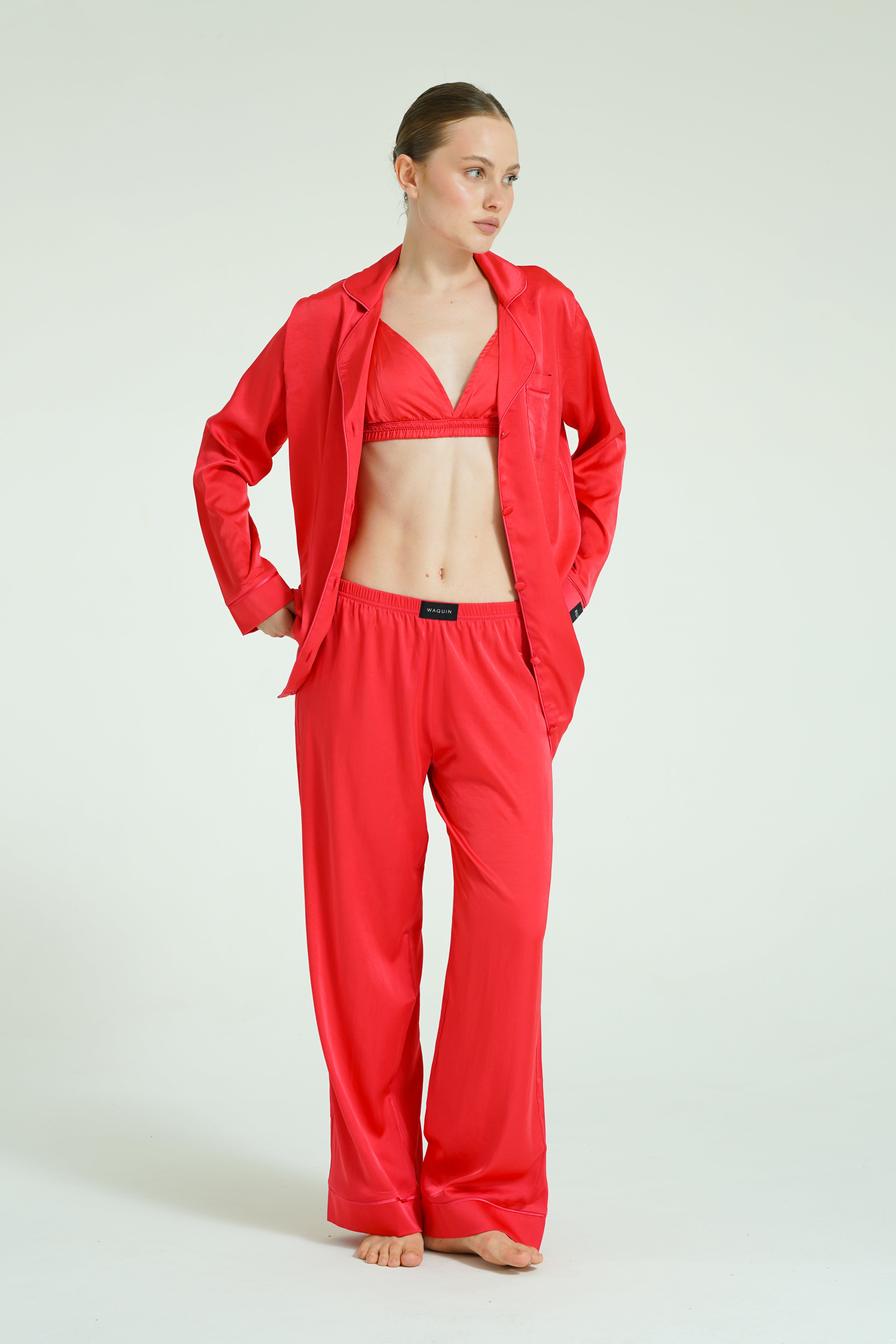 Ruby Trio – 4 Parça Saten Pijama Seti