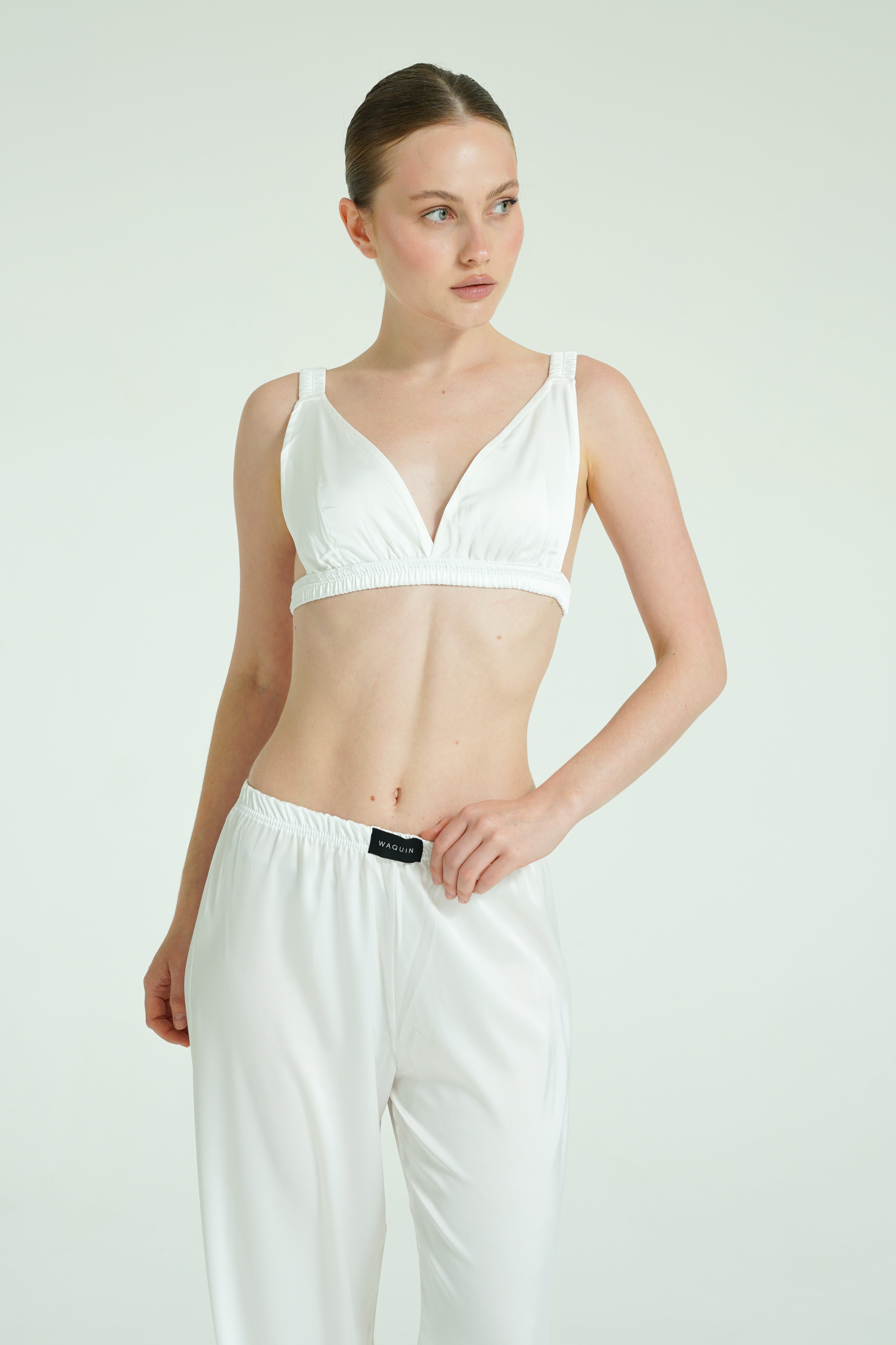 Pearl Trio – 4 Parça Saten Pijama Seti