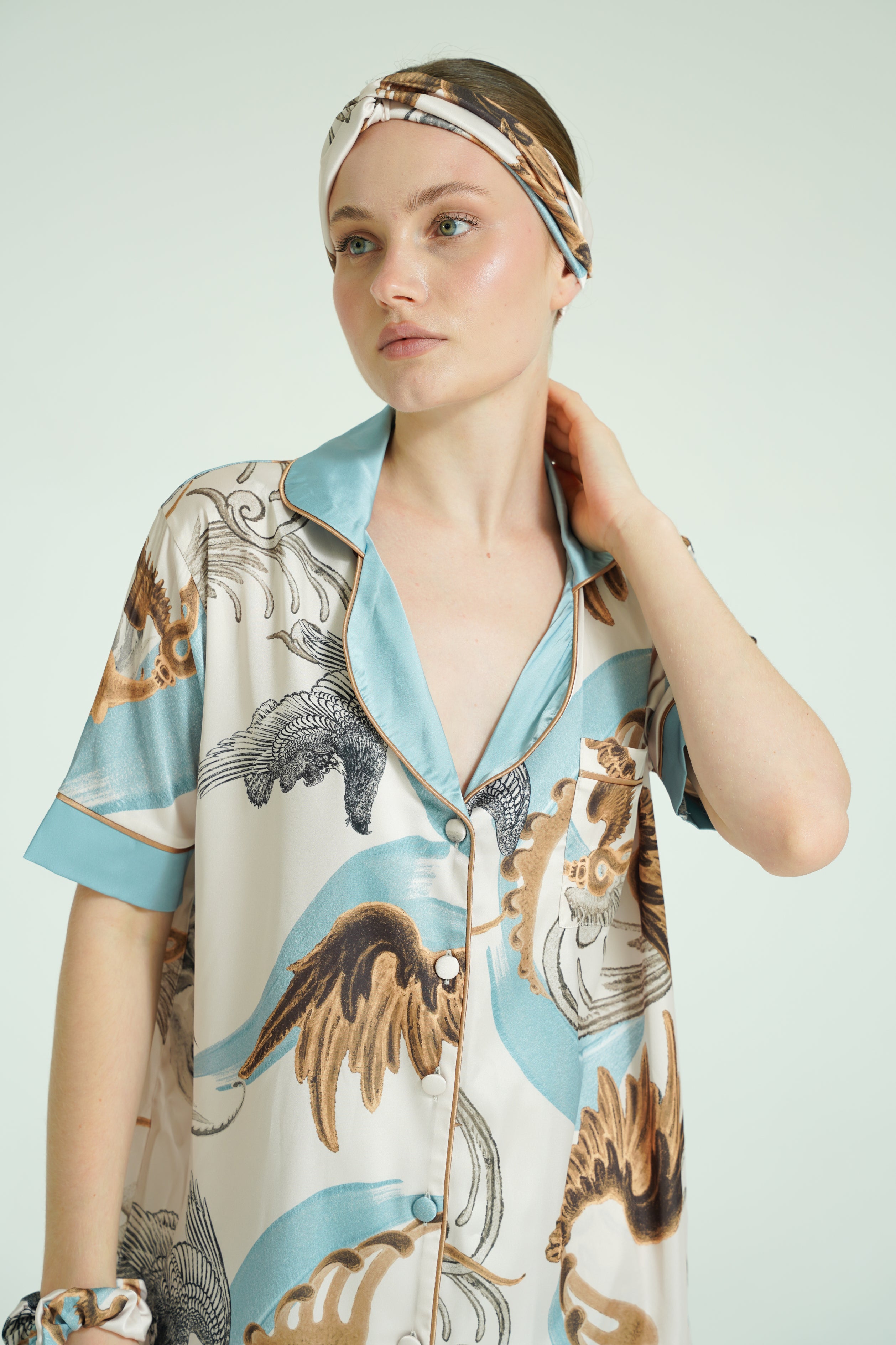 Azure Myth – 3 Parça Saten Pijama Seti