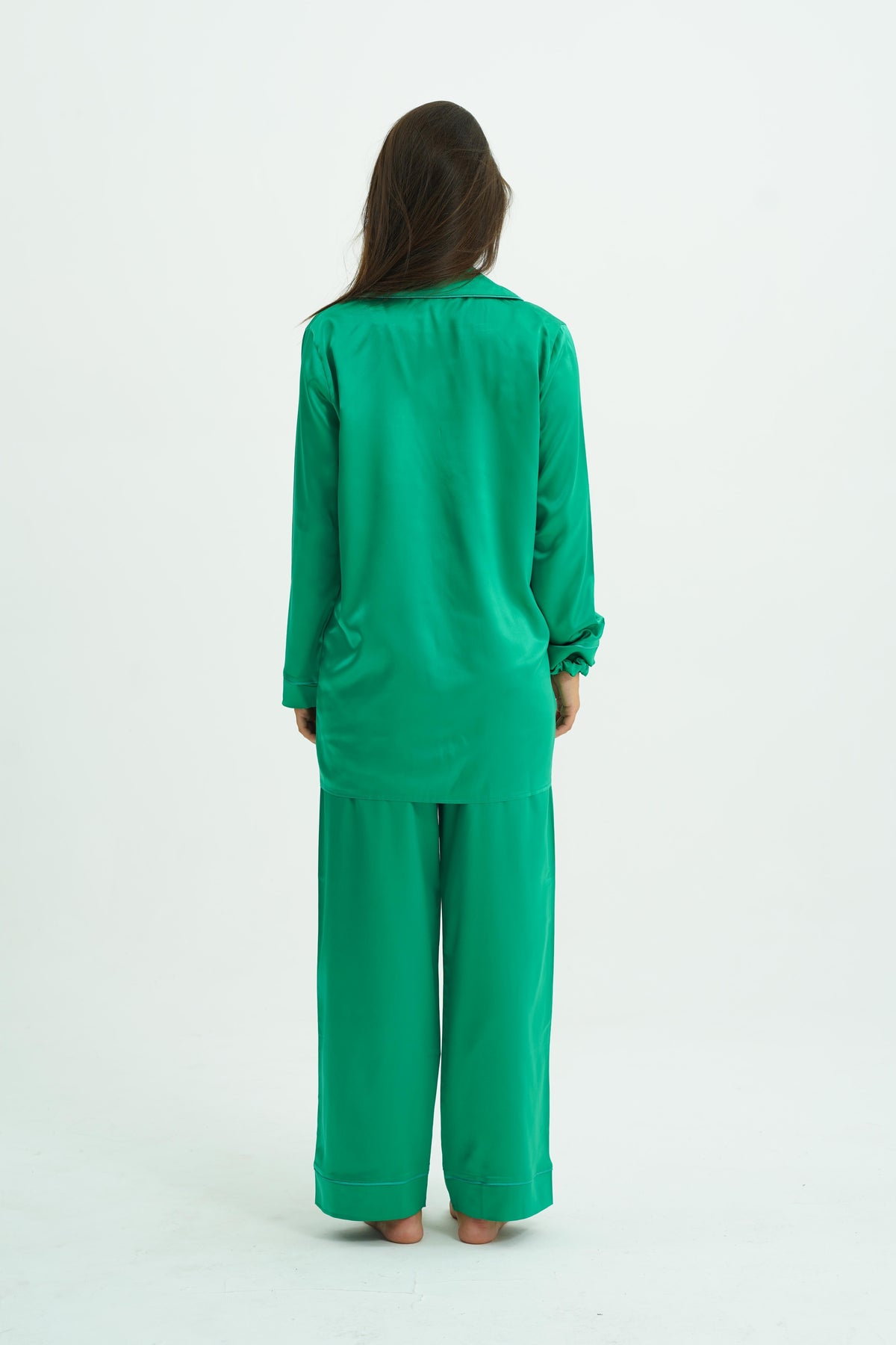 Emerald Aura – 4 Parça Saten Pijama Seti