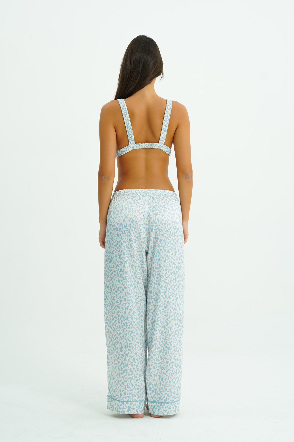 Ciel Bleu – 4 Parça Saten Pijama Seti