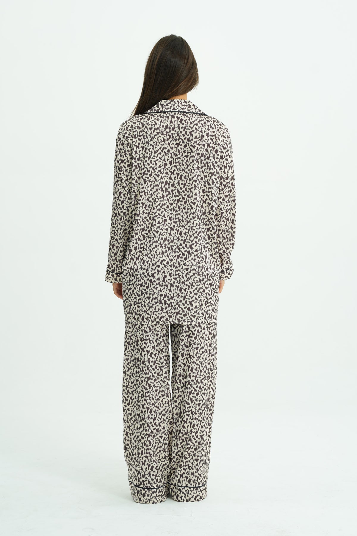 Noire Sauvage – 4 Parça Saten Pijama Seti