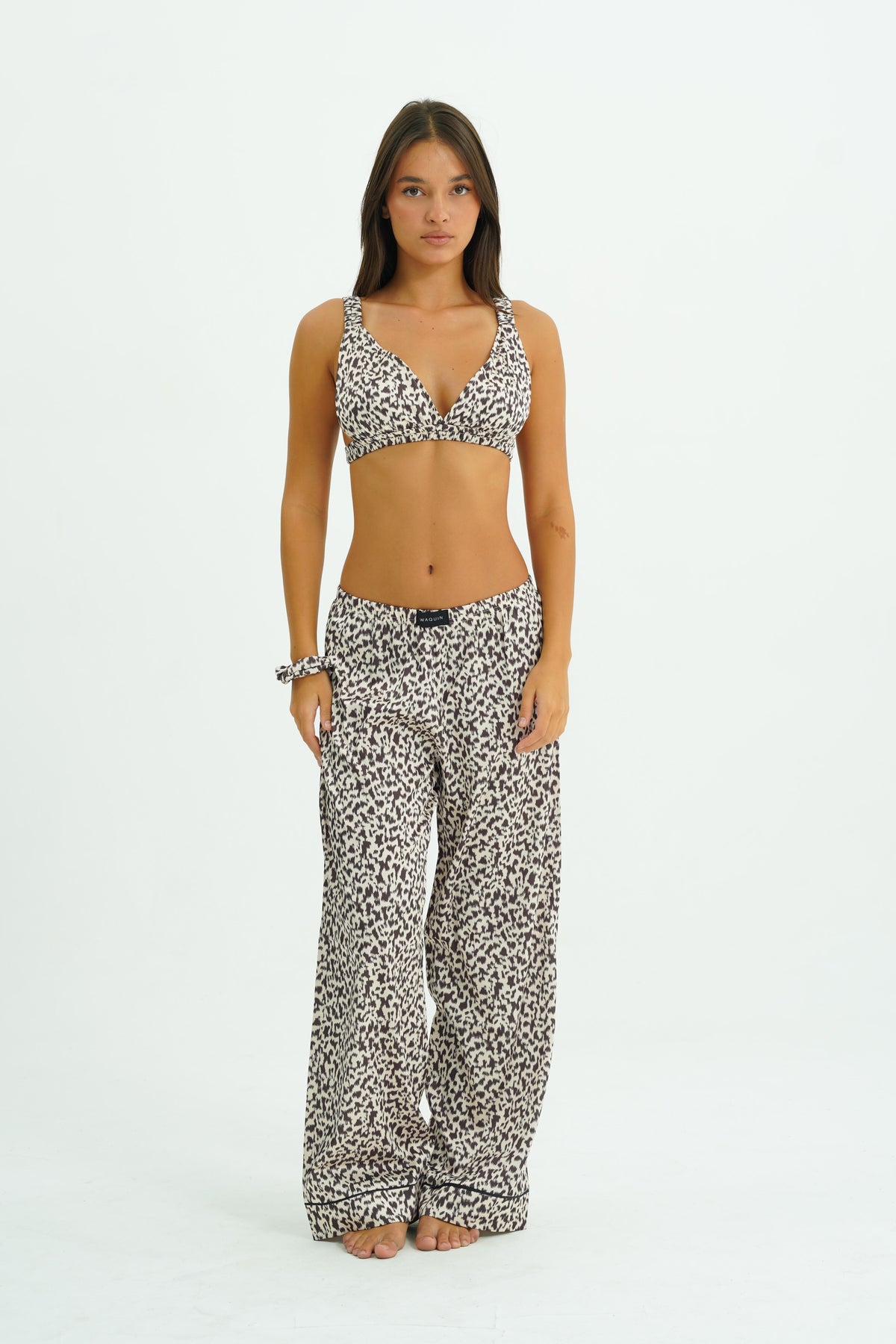 Noire Sauvage – 4 Parça Saten Pijama Seti