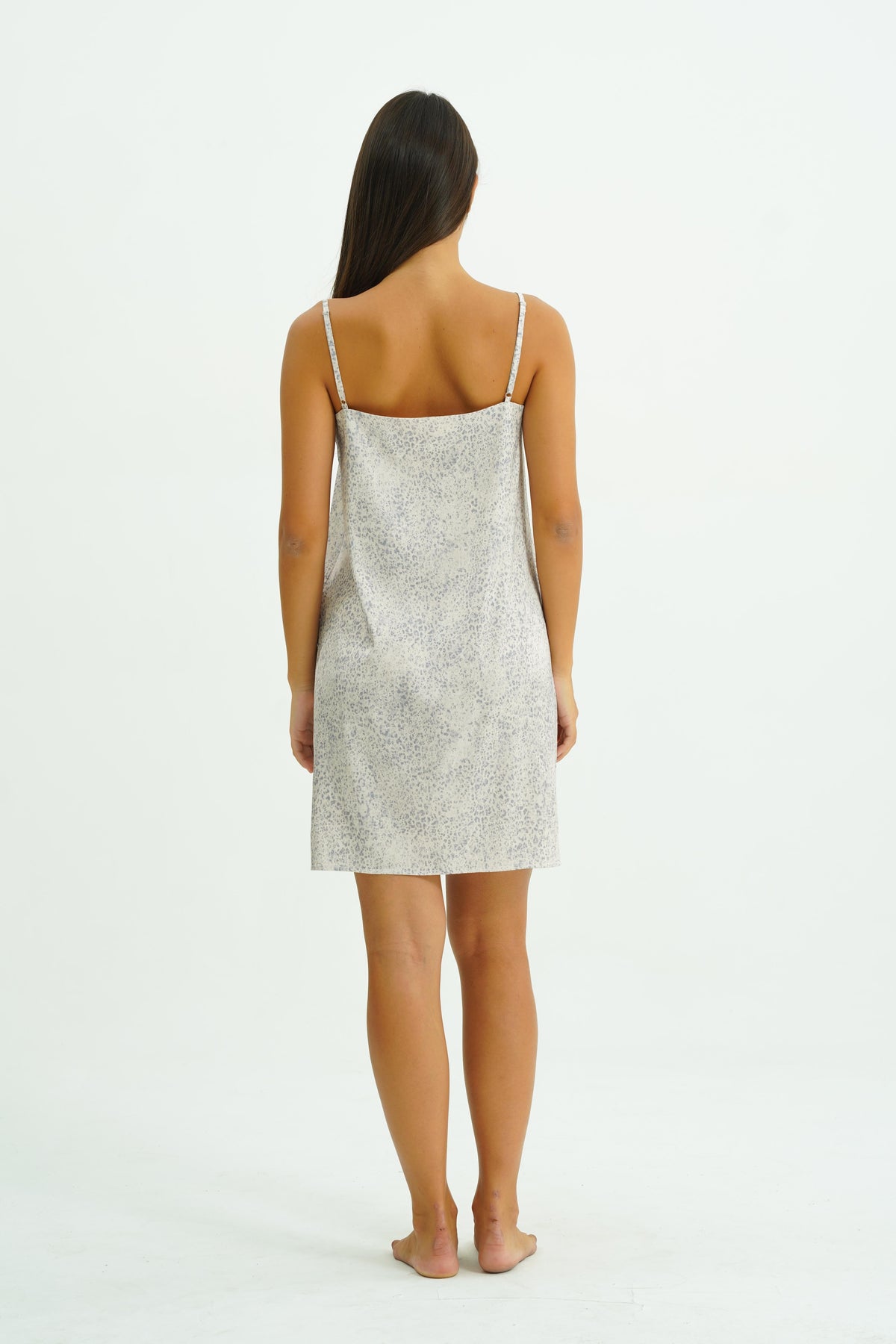 Ethereal Mist – Desenli Saten Gecelik