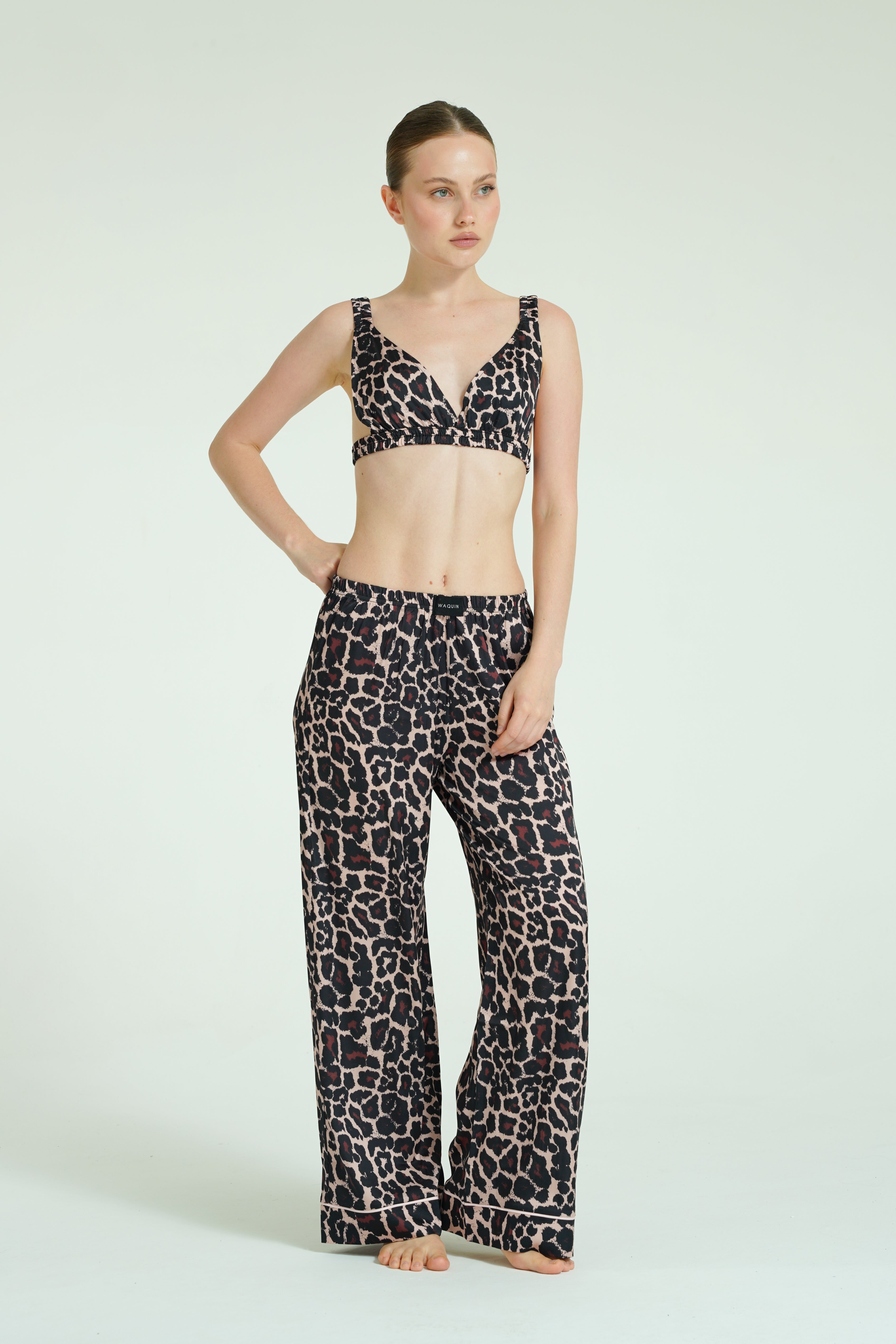 Savanna Trio – 4 Parça Saten Pijama Seti