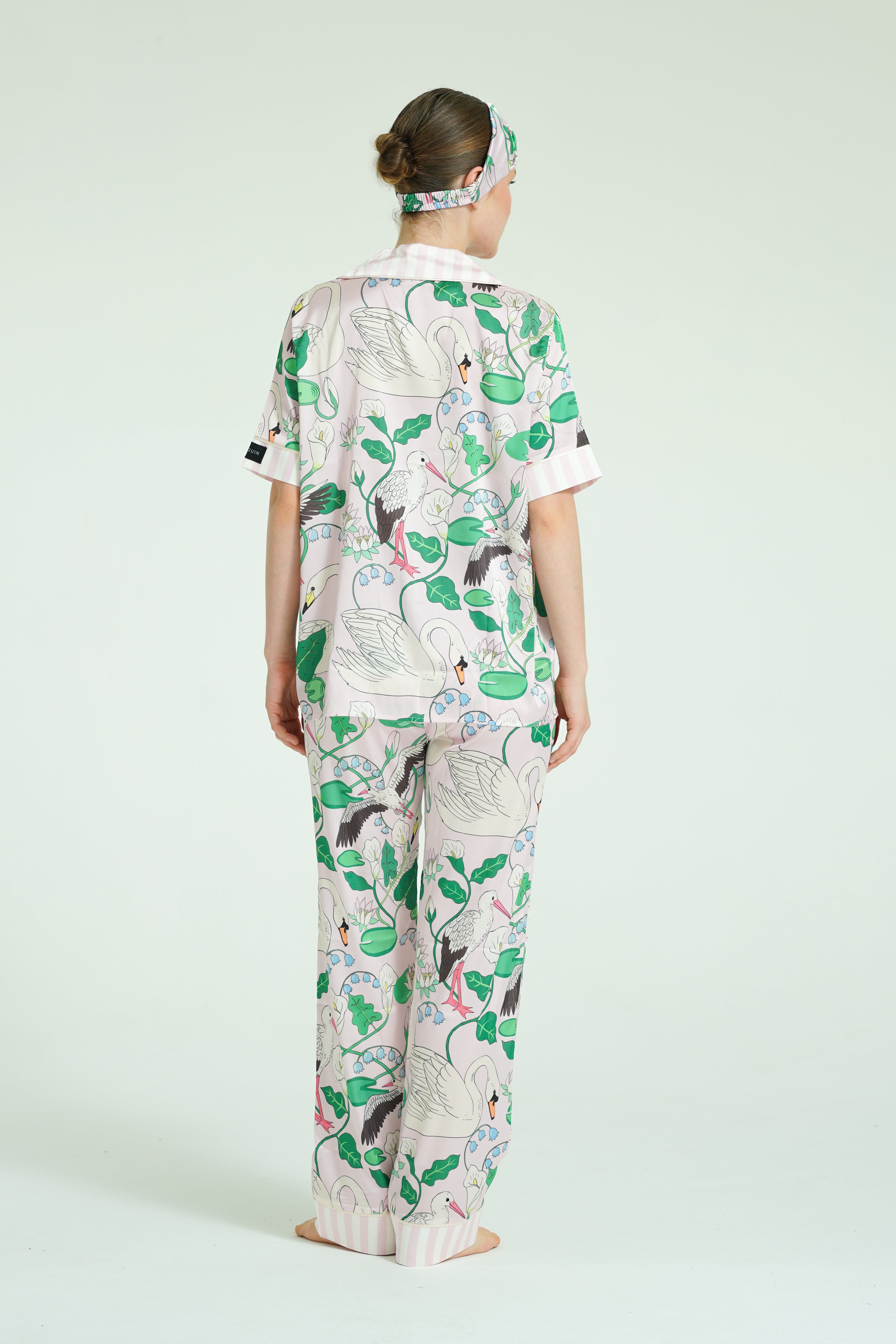 Lily Swan Reverie – 3 Parça Saten Pijama Takımı