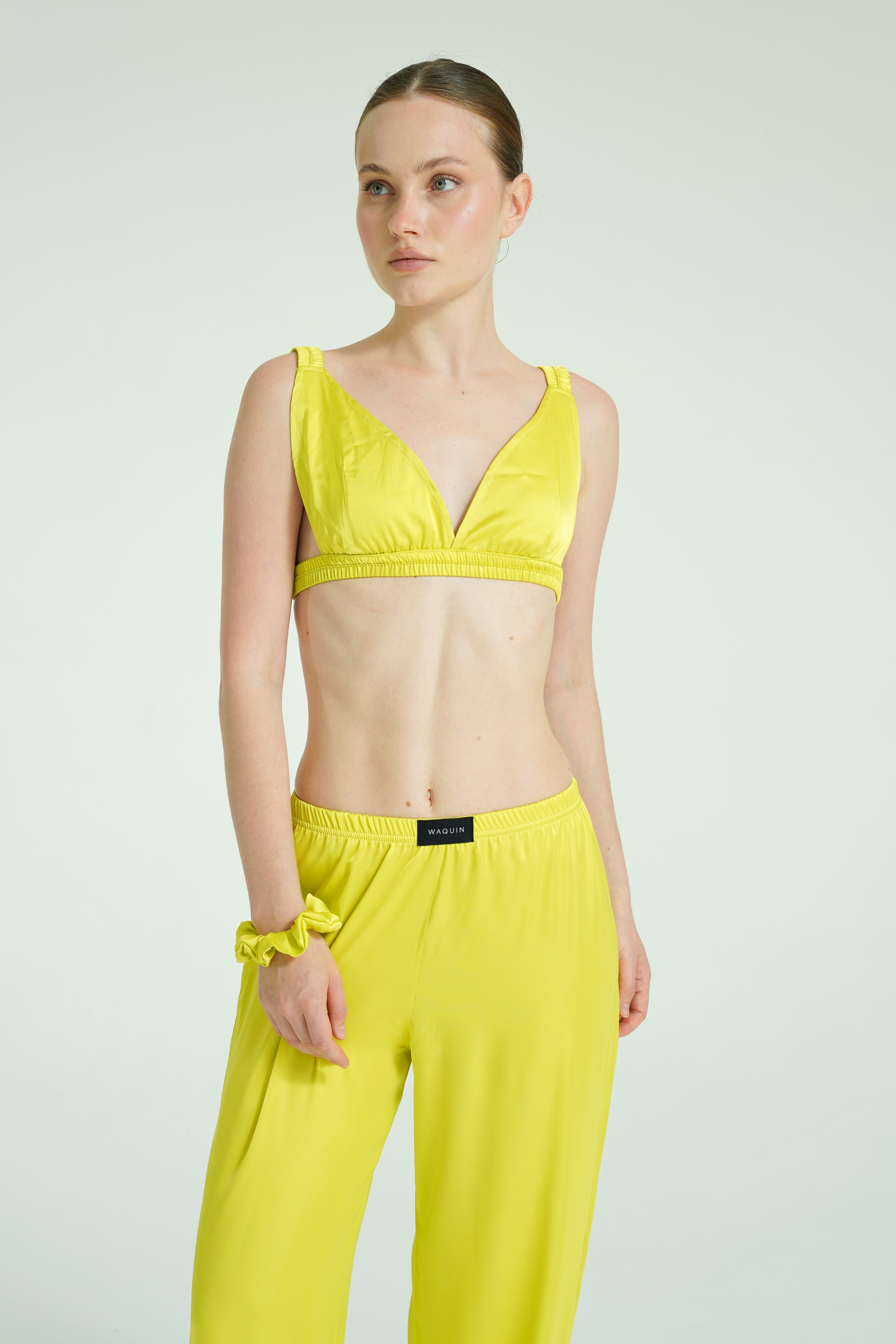 Citrus Glow Trio – 4 Parça Saten Pijama Seti