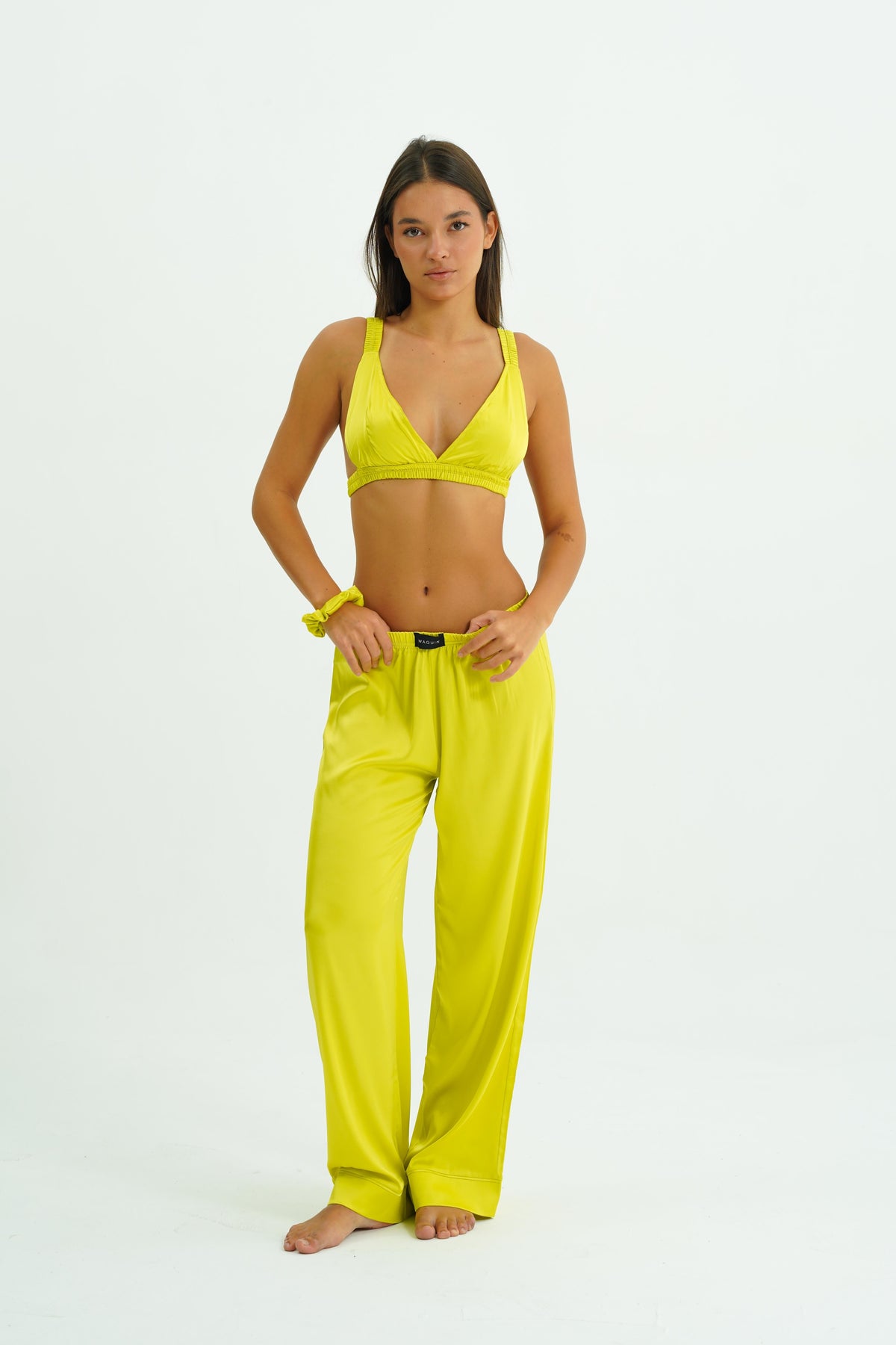 Citrus Glow Trio – 4 Parça Saten Pijama Seti