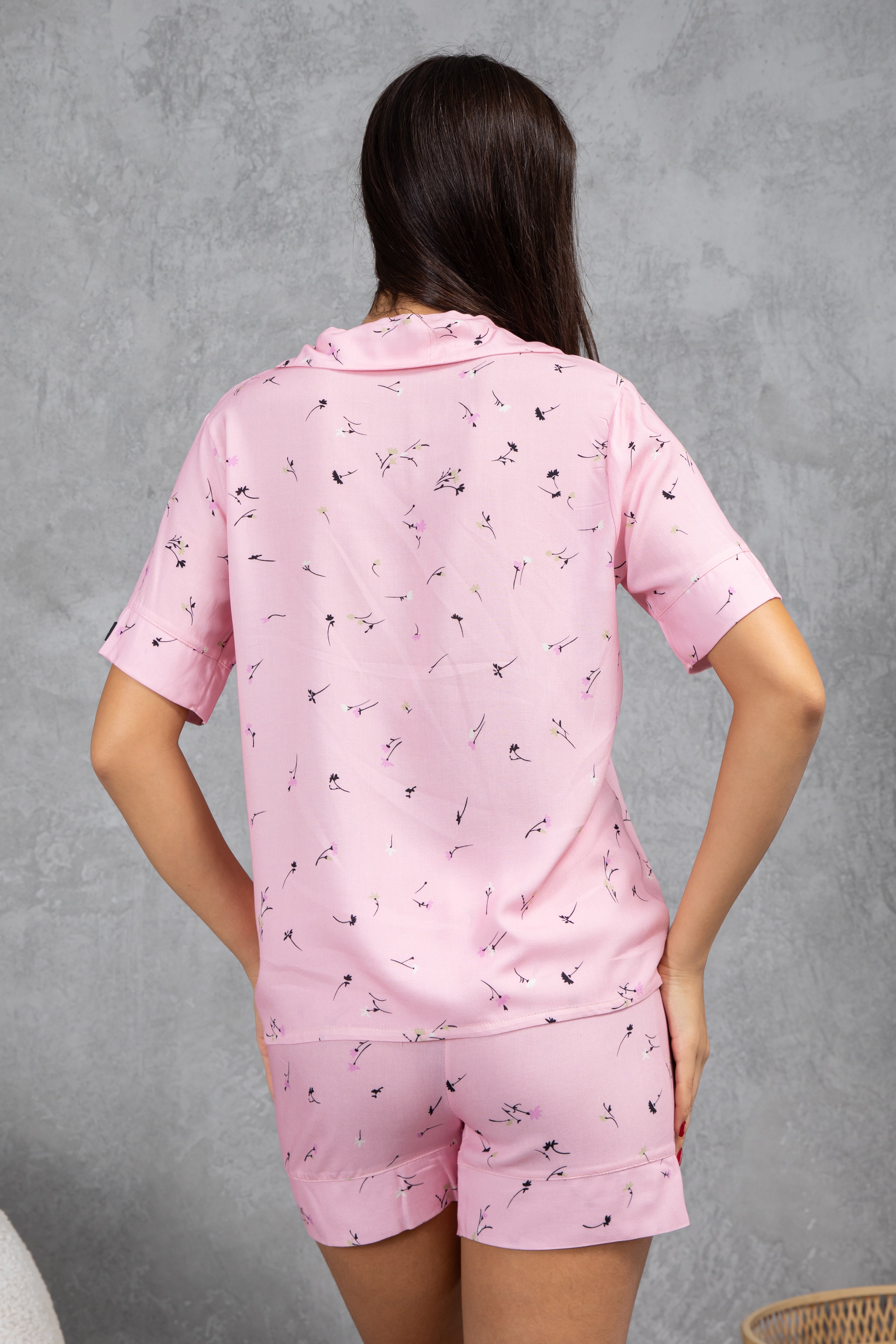 Pembe Çiçek Desenli Pamuklu Kısa Pijama Takımı